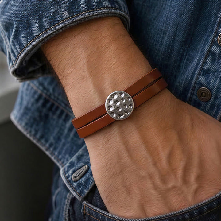Bracelet minimaliste moderne pour homme, en métal et cuir. - image 1
