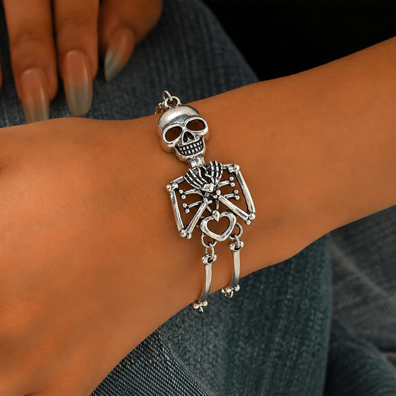 Bracelet gothique d'Halloween avec crâne, yeux en forme de cœur et de squelette mignon - image 1