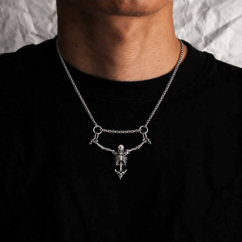 Collier d'Halloween avec pendentif squelette gothique vintage en argent - image 1