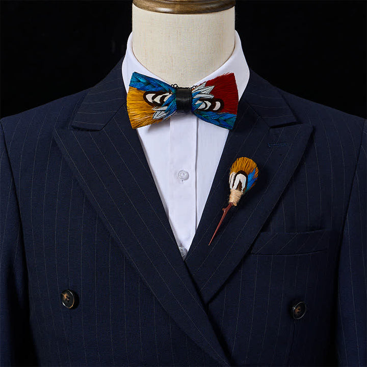 Nœud papillon bleu royal à plumes, motif faisan aurore cramoisi et doré, avec épingle à revers - image 1