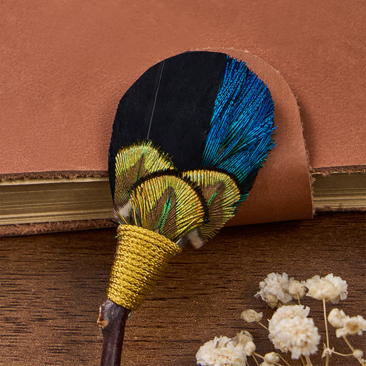Nœud papillon bleu et noir à plumes de paon avec épingle à revers - image 4