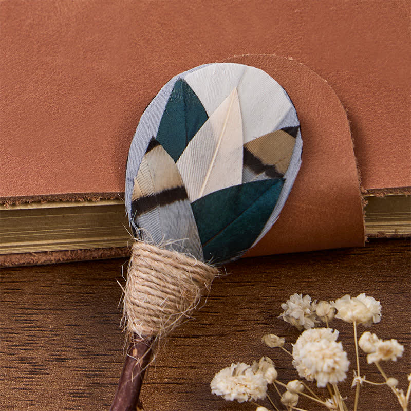 Nœud papillon géométrique côtier gris ardoise et turquoise à plumes avec épingle à revers - image 4