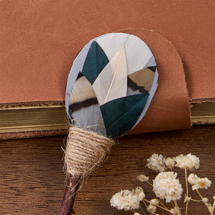 Nœud papillon géométrique côtier gris ardoise et turquoise à plumes avec épingle à revers - image 4