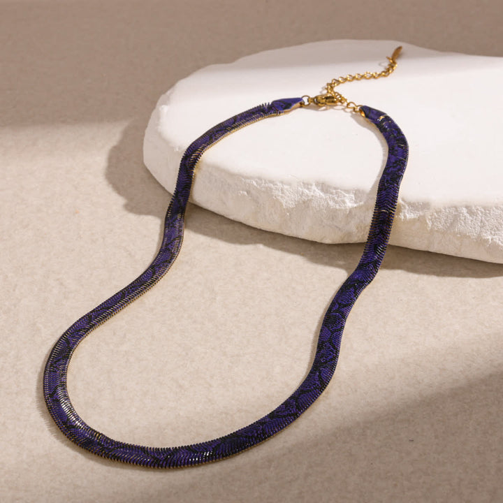 Collier ras du cou à chevrons en forme de serpent imprimé, chaîne plate - Bleu - image 10