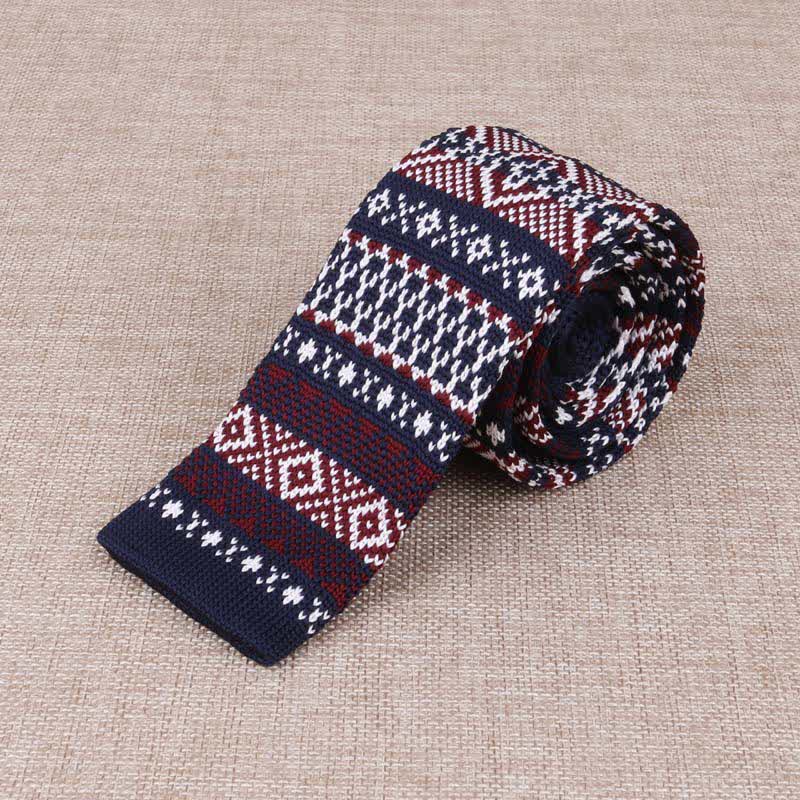 Cravate fine en tricot exotique pour homme