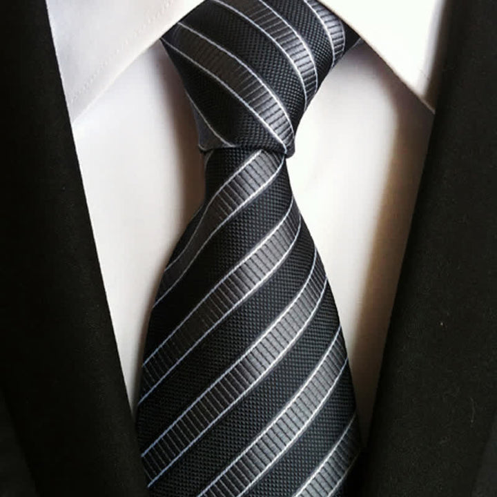 Cravate à rayures urbaines preppy pour homme