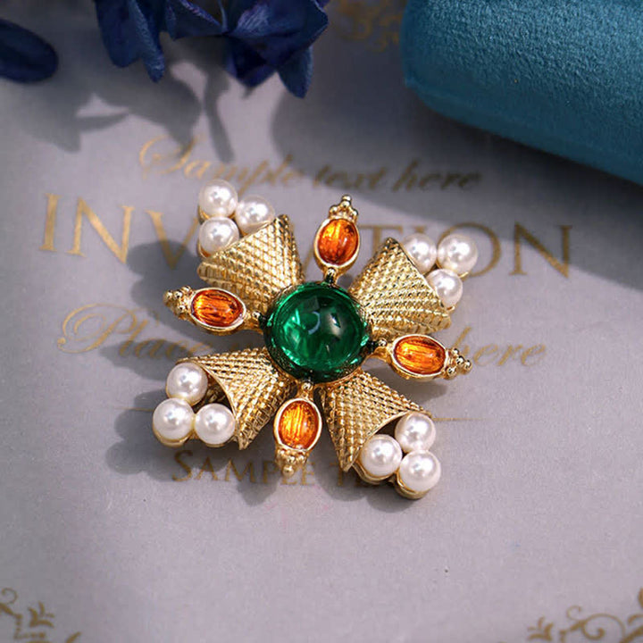 Broche en perles pour femme avec croix baroque impératrice