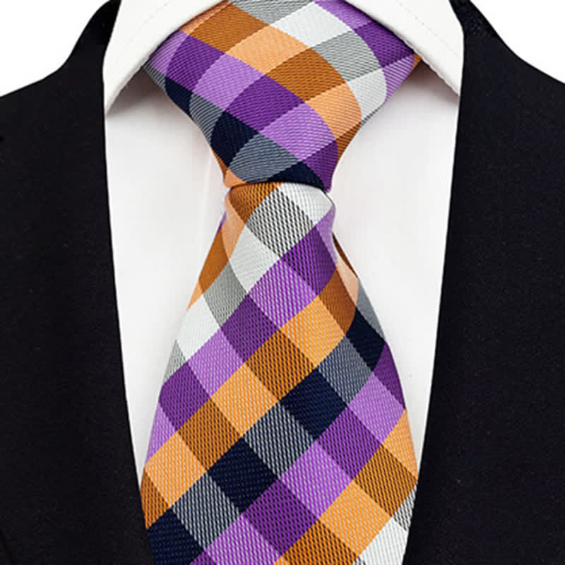 Costume de smoking slim pour homme avec cravate à carreaux - image 1