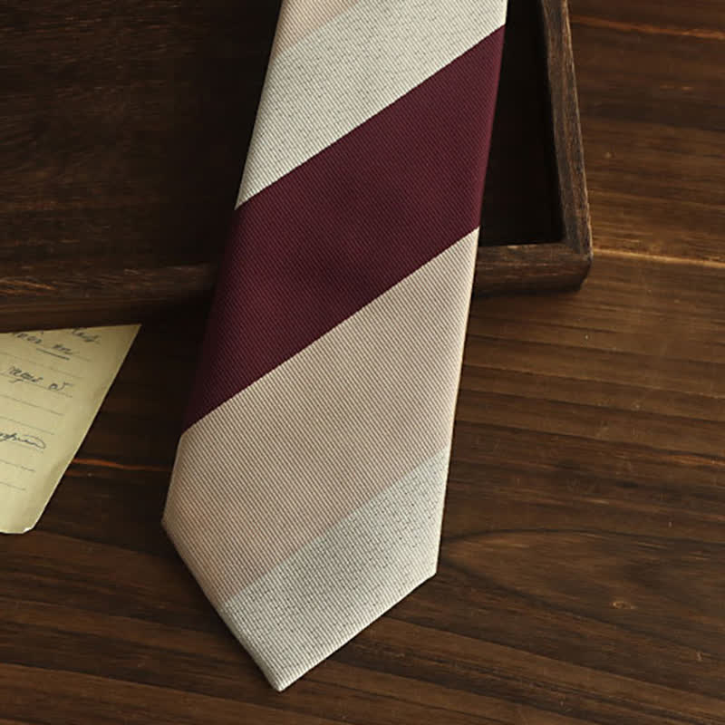 Cravate à rayures diagonales beige et bordeaux pour homme - image 2