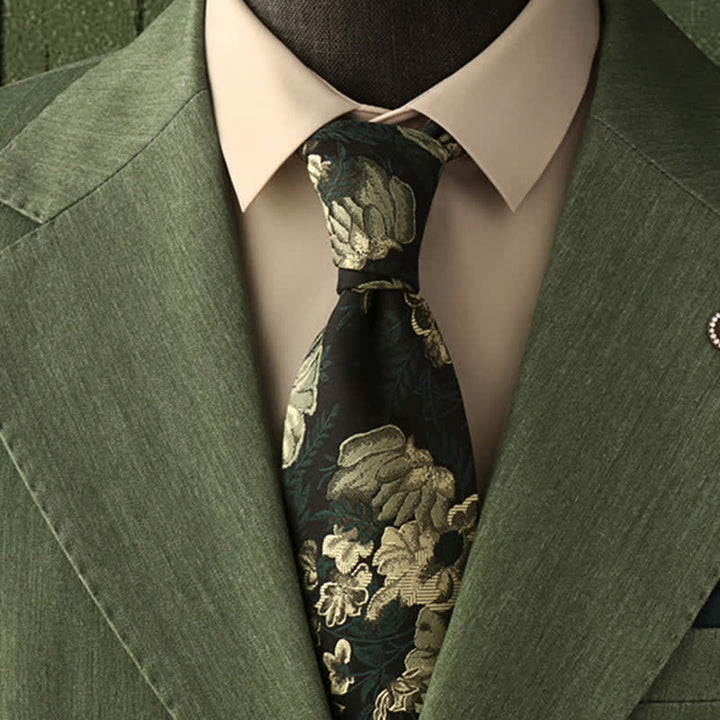 Cravate à fleurs vertes pour homme avec forêt de pins 