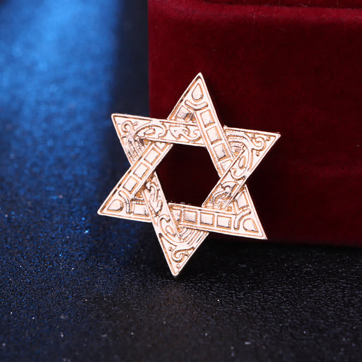 Broche pour homme en forme d'étoile de David sculptée