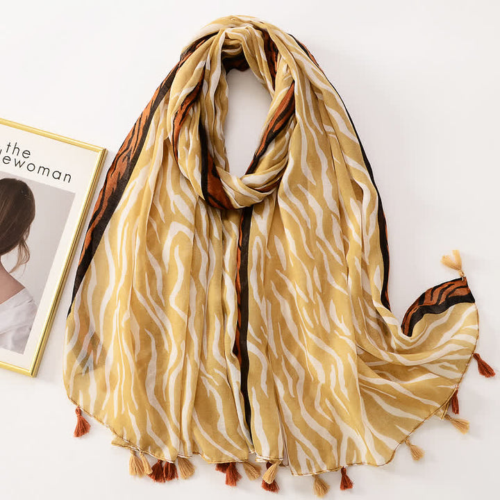 Écharpe fine à pompon et motif papillons floraux pour femme
