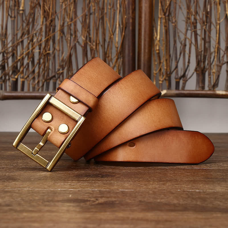 Ceinture en cuir robuste pour homme avec détails cloutés