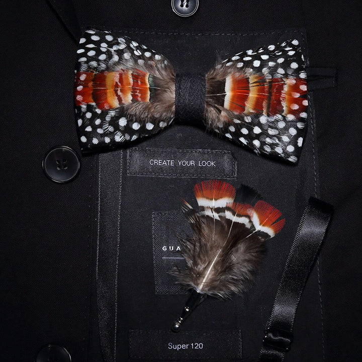 Nœud papillon à pois blancs et orange, avec épingle à revers