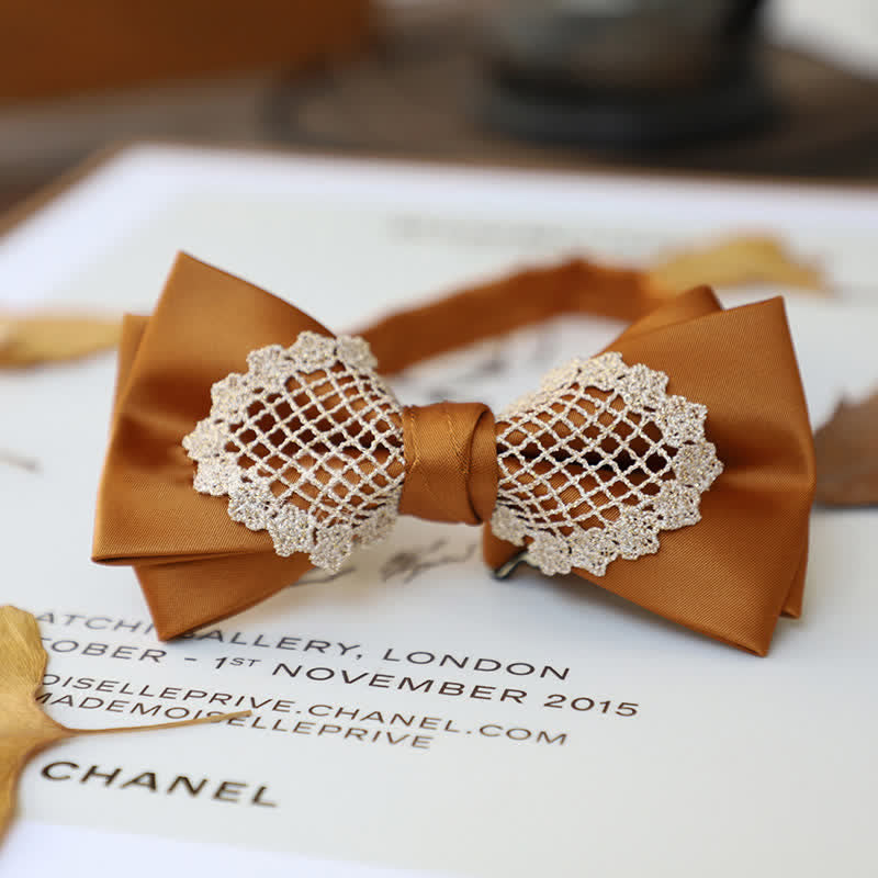 Nœud papillon élégant en dentelle fleurie pour homme