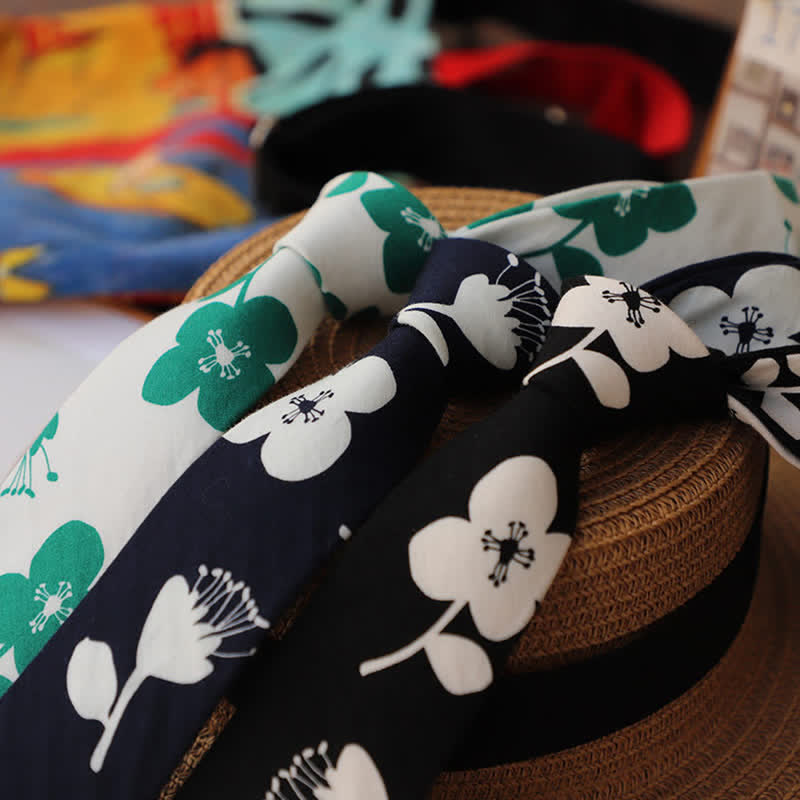 Cravate fine élégante à motif floral pour homme