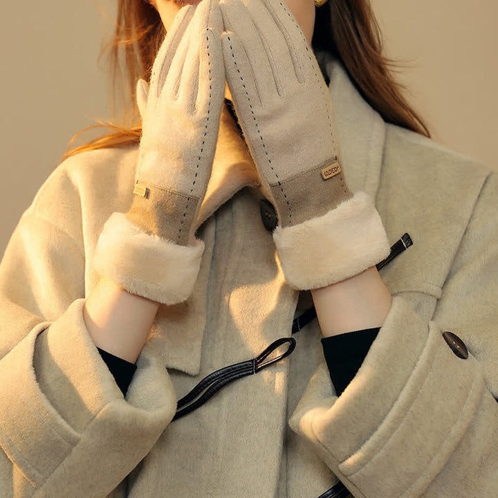 Gants en peluche doux et confortables pour écran tactile en forme de cœur pour femmes