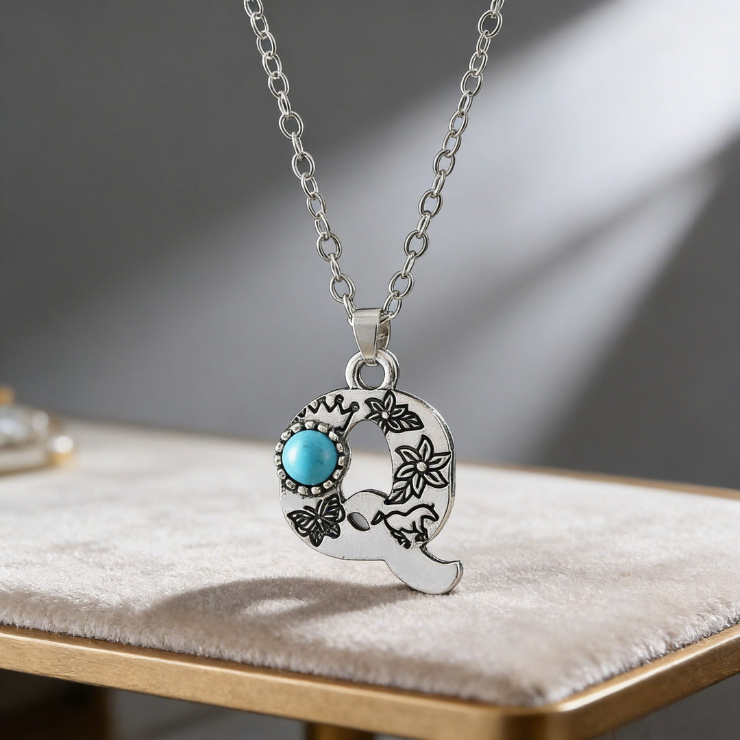 Collier vintage avec pendentif turquoise et initiale - Q - image 28