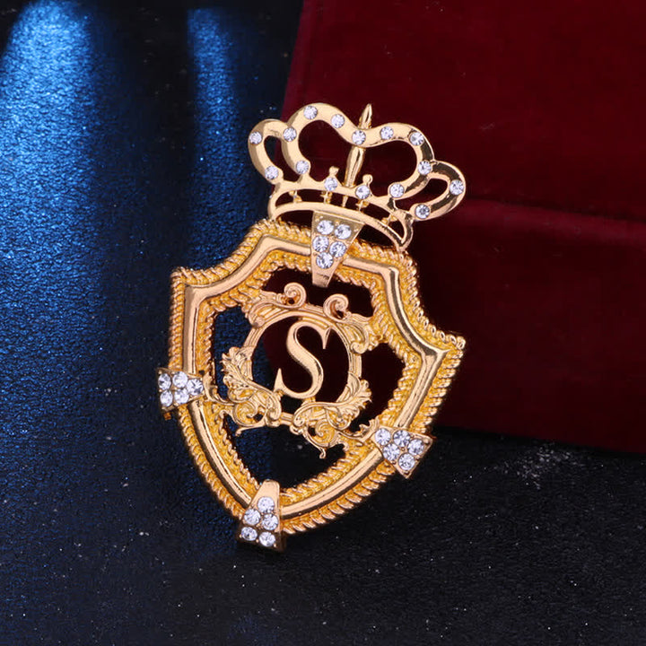 Broche couronne royale anglaise pour homme