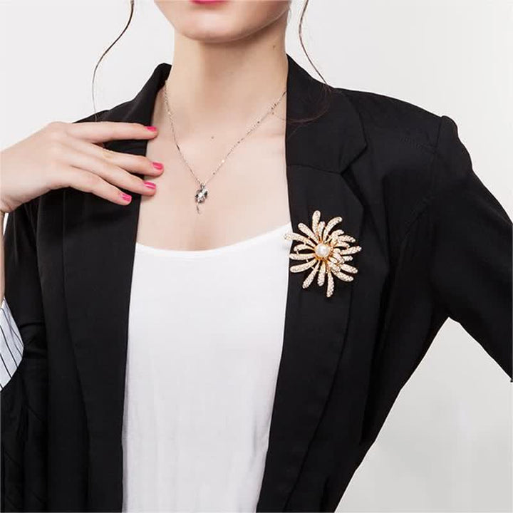 Broche florale en perles coralliennes pour femme