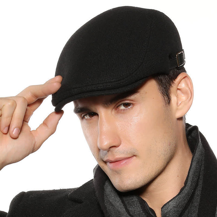 Béret plat en cuir avec boucle réglable