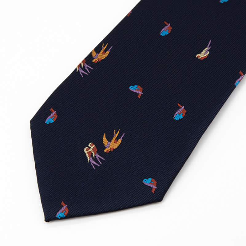 Cravate bleu foncé pour homme avec oiseaux volants colorés