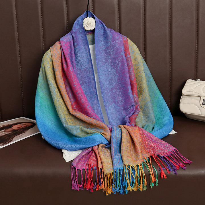 Écharpe à pompons brodée de style ethnique avec dégradé de couleurs - Style #9 - image 10