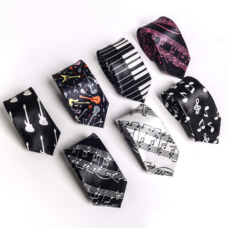 Cravate pour homme avec notes de musique de piano 