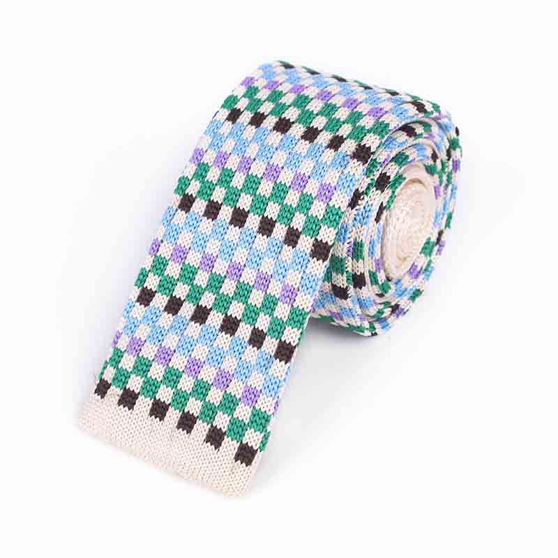 Cravate tricotée carrée colorée à pixels pour hommes
