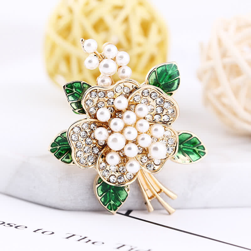 Broche florale en perles pour femme