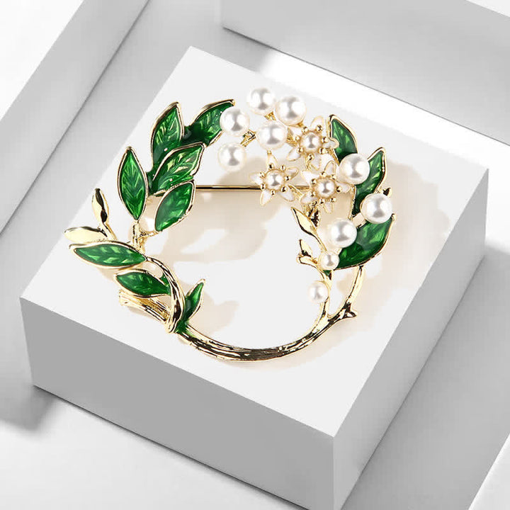 Broche couronne de fleurs de gardénia pour femme