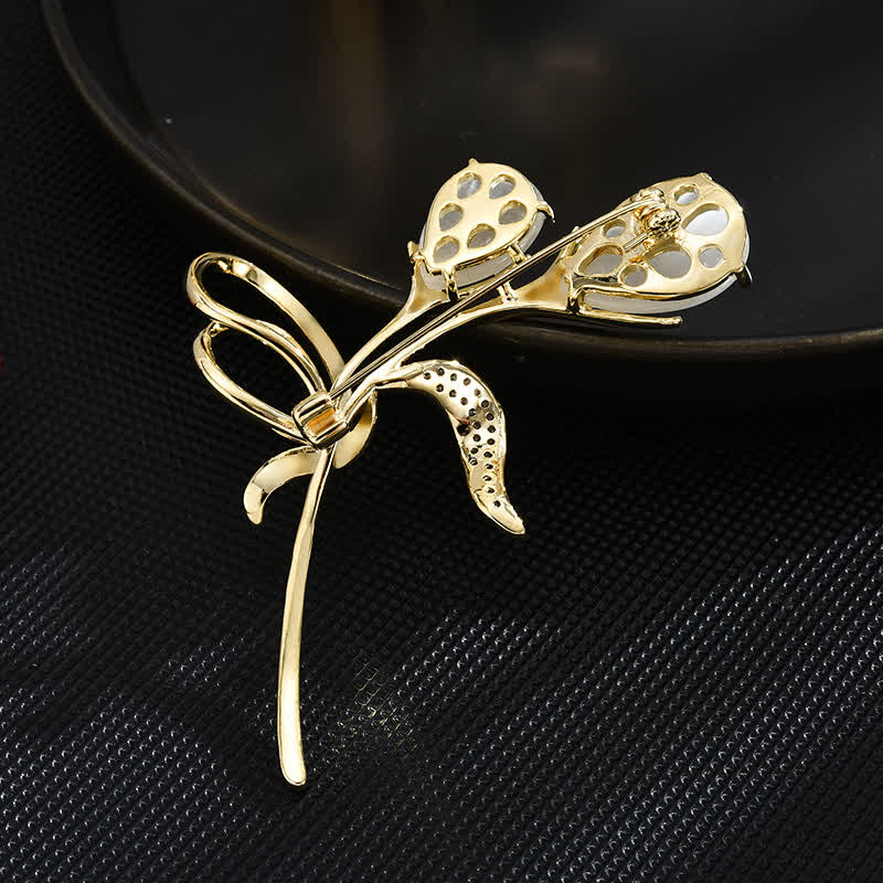 Broche exquise en perles de tulipe pour femme