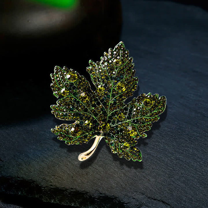 Broche feuille d'érable en cristal strass pour femme