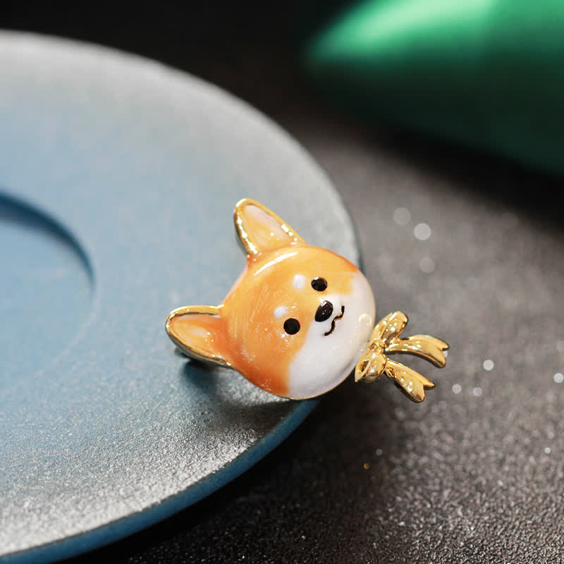 Broche unisexe en émail représentant un chien Shiba Inu