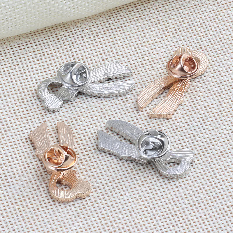 Broche en ruban avec empreinte de patte de chiot pour femme