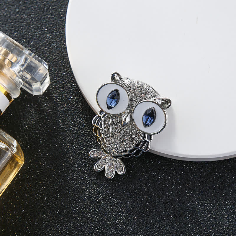 Broche Hibou Mystique aux Yeux Bleus pour Femme