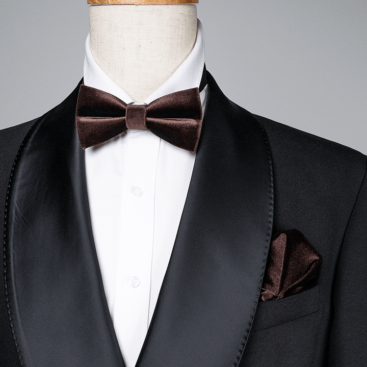 Nœud papillon en velours de couleur unie marron café pour homme