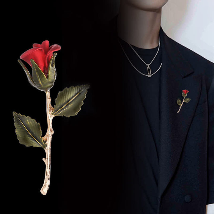 Broche romantique en or avec rose pour homme