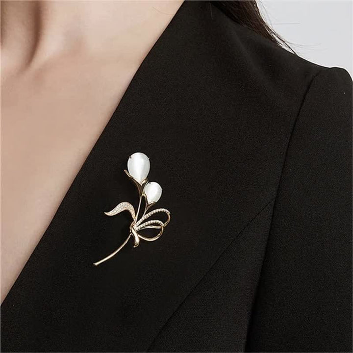 Broche exquise en perles de tulipe pour femme