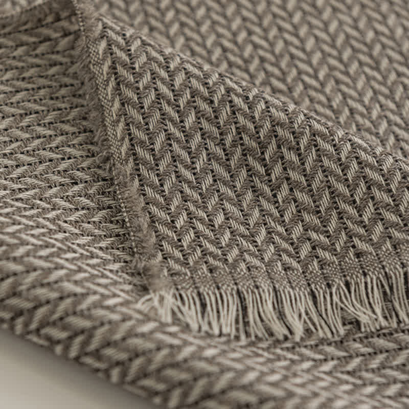 Écharpe simple à chevrons et pompons pour femme