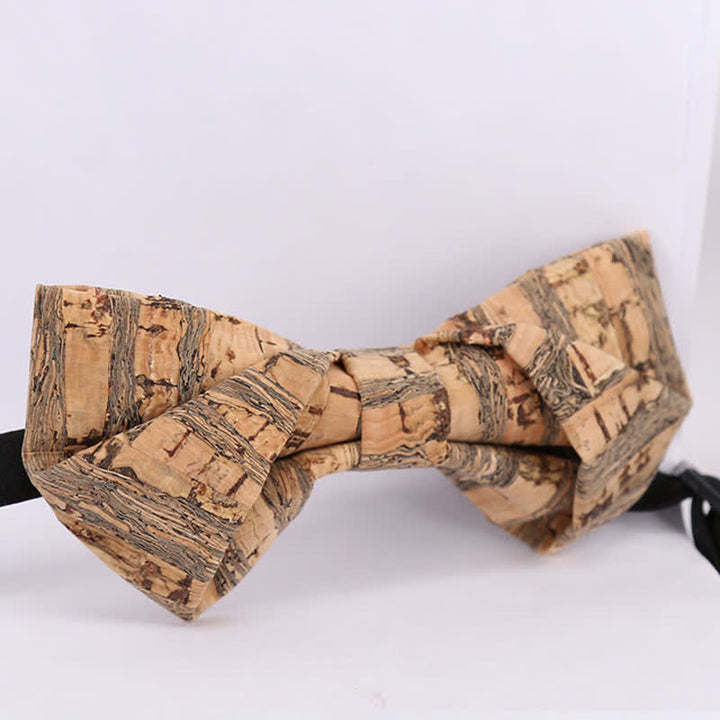 Nœud papillon en bois avec lignes graphiques en liège pour homme