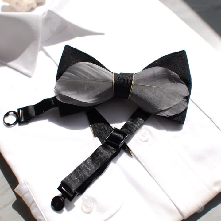 Nœud papillon en velours gris et noir avec plumes