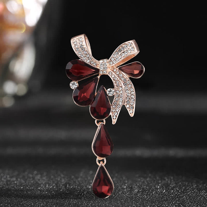 Broche fantaisie en forme de nœud papillon en forme de larme pour femme