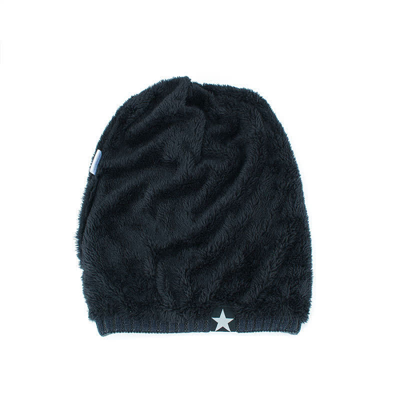 Bonnet tricoté cinq étoiles doublé polaire
