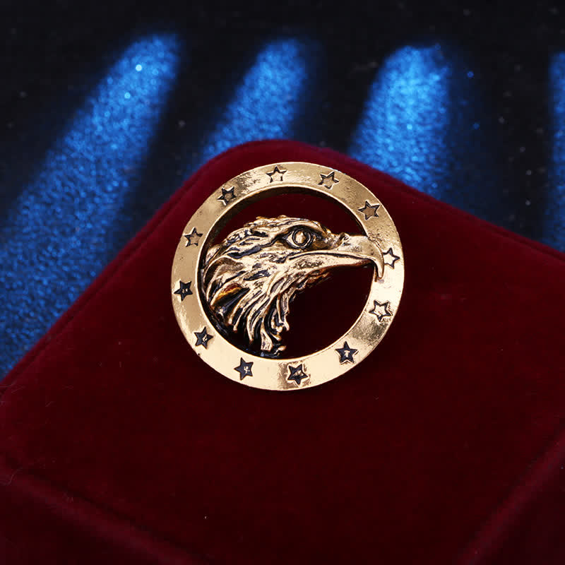 Broche en forme de tête de faucon pour homme