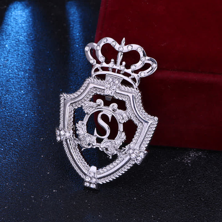 Broche couronne royale anglaise pour homme