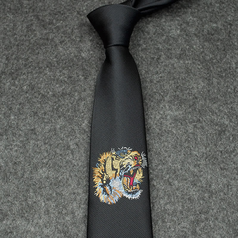 Cravate noire brodée à motif tigre pour homme