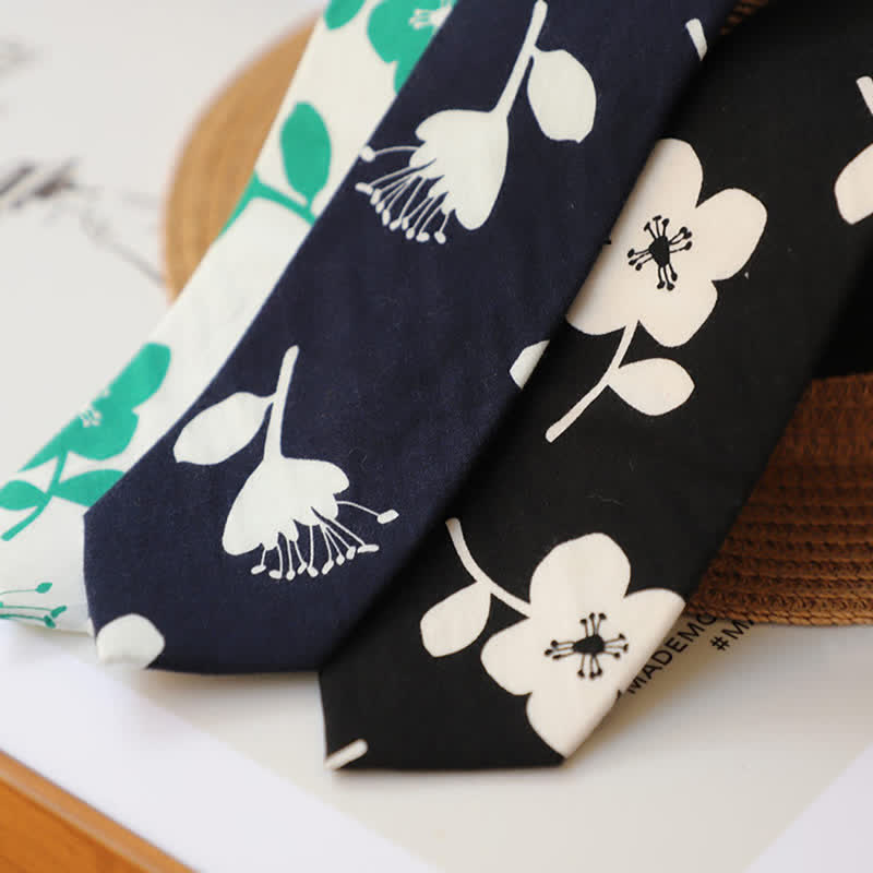 Cravate fine élégante à motif floral pour homme