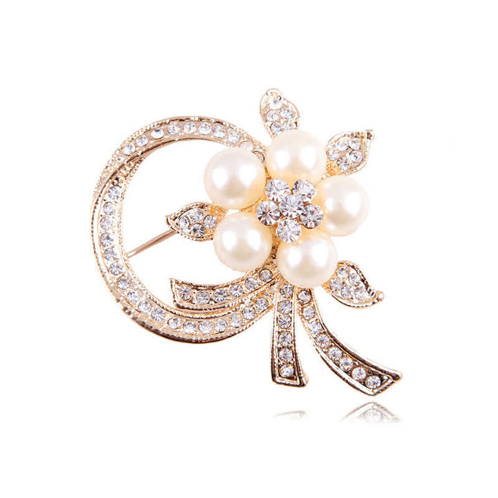 Broche pour femme avec guirlande de perles et strass