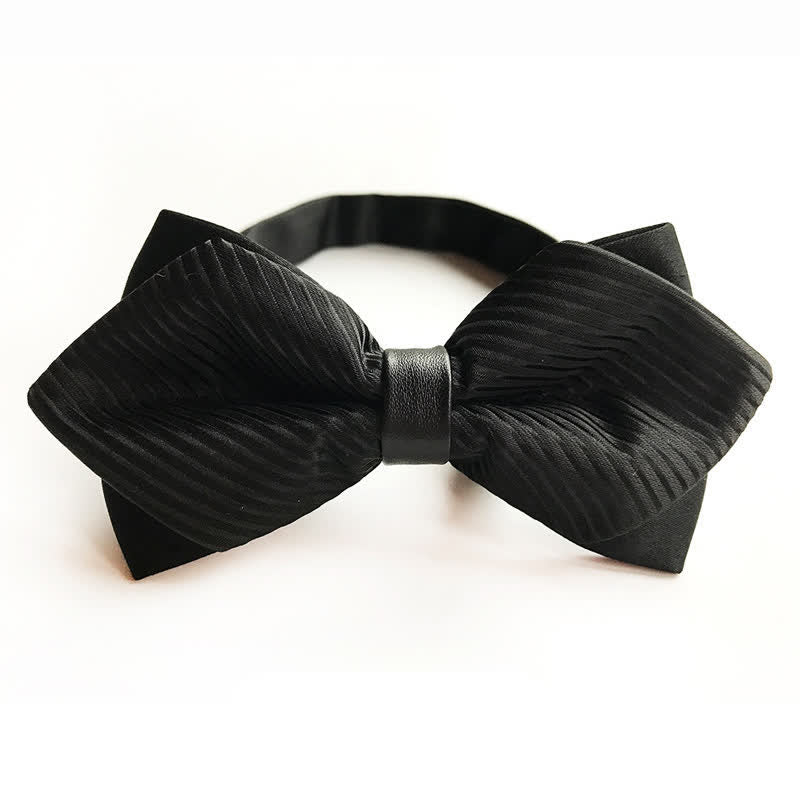 Nœud papillon classique à rayures et à pointes pour homme